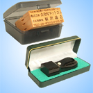 職印＋分割4行（角印18ミリ×1本／4行分割ゴム印）